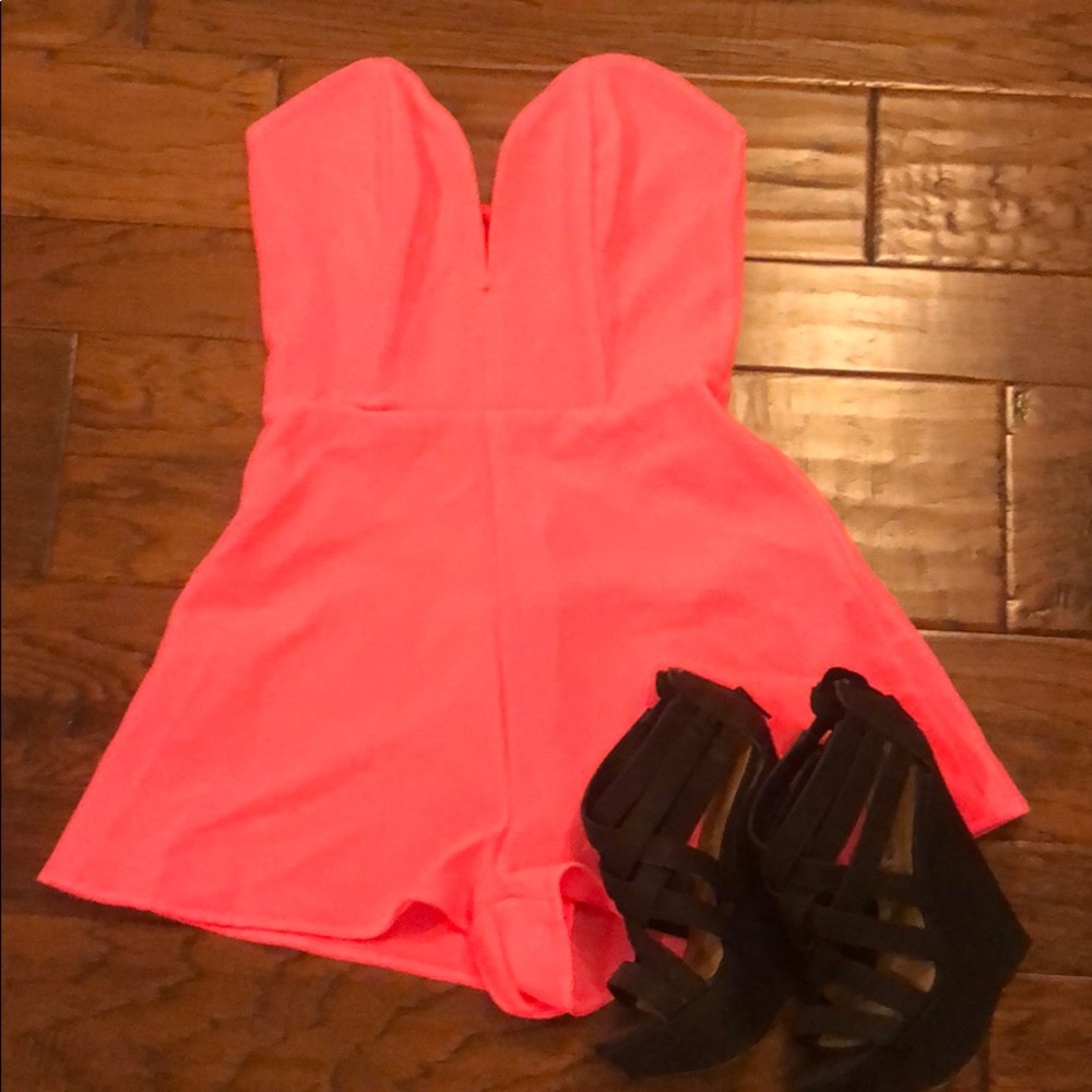 Hot pink romper 💕